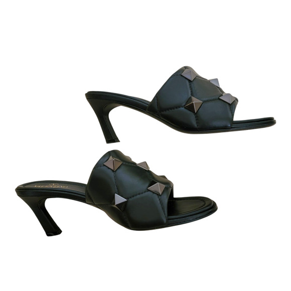 Valentino Rockstud Roman Stud Quilted Black Leather Slide Sandals Heel 8.5 38.5 - Picture 1 of 12